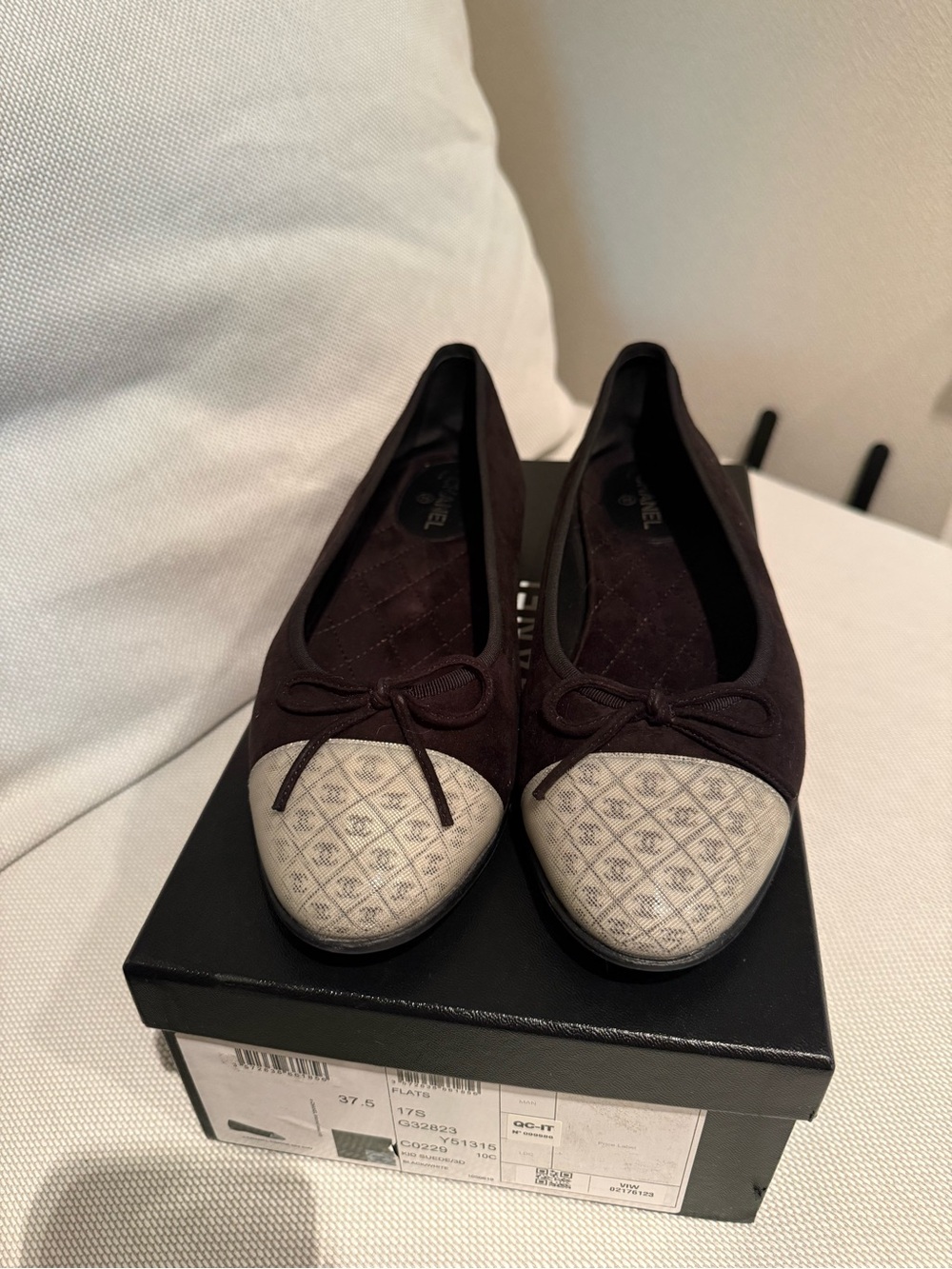 CHANEL black suede Ballet Flats with Cream Patterned Cap Toe